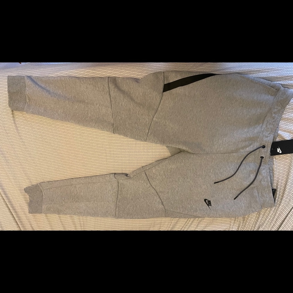 Nike tech fleece